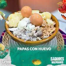 Portada del plato 'papa con huevo'