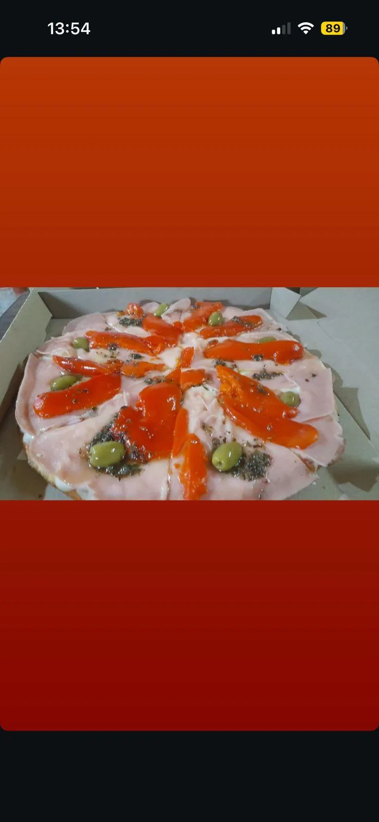 Portada del plato 'Pizza Jamon y Morron'