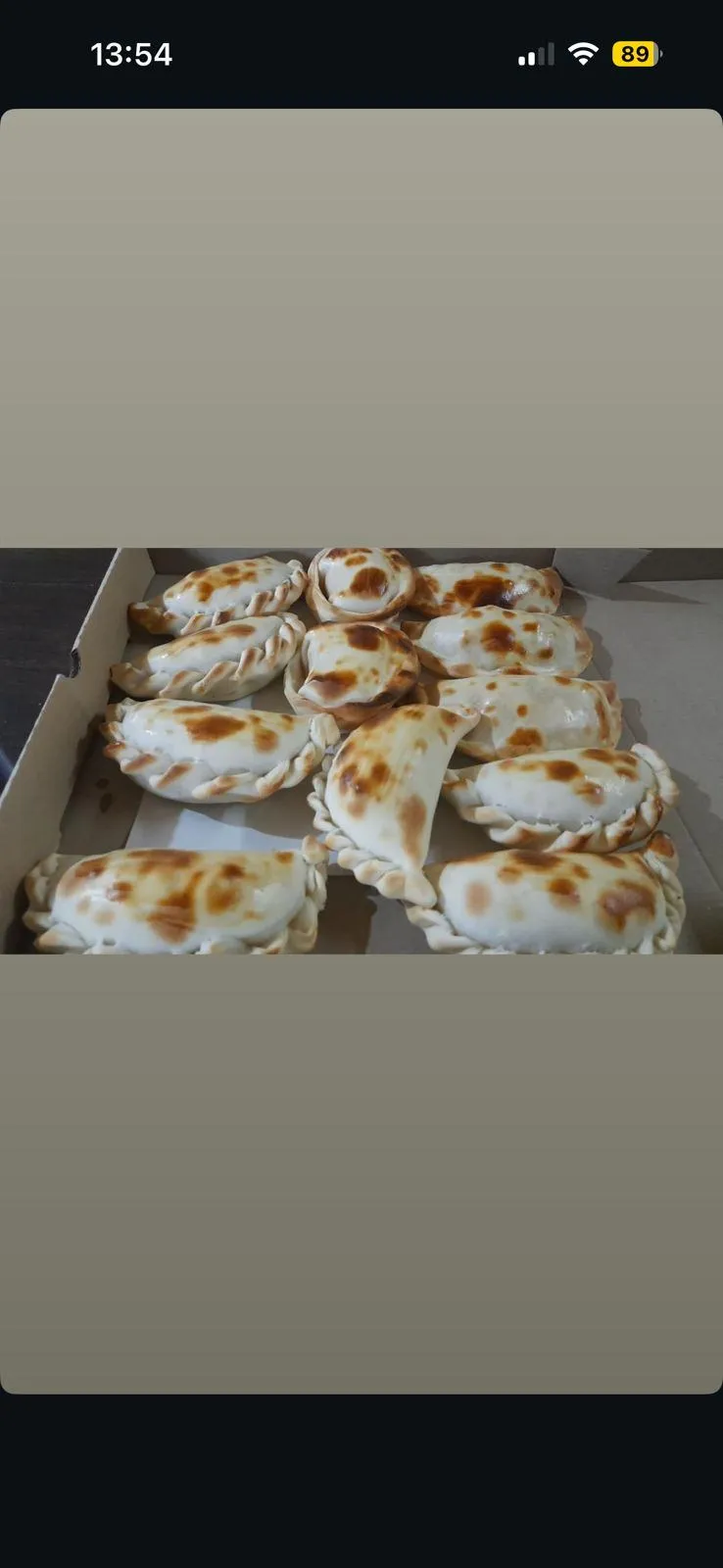 Portada del plato 'Empanada de carne x unidad'